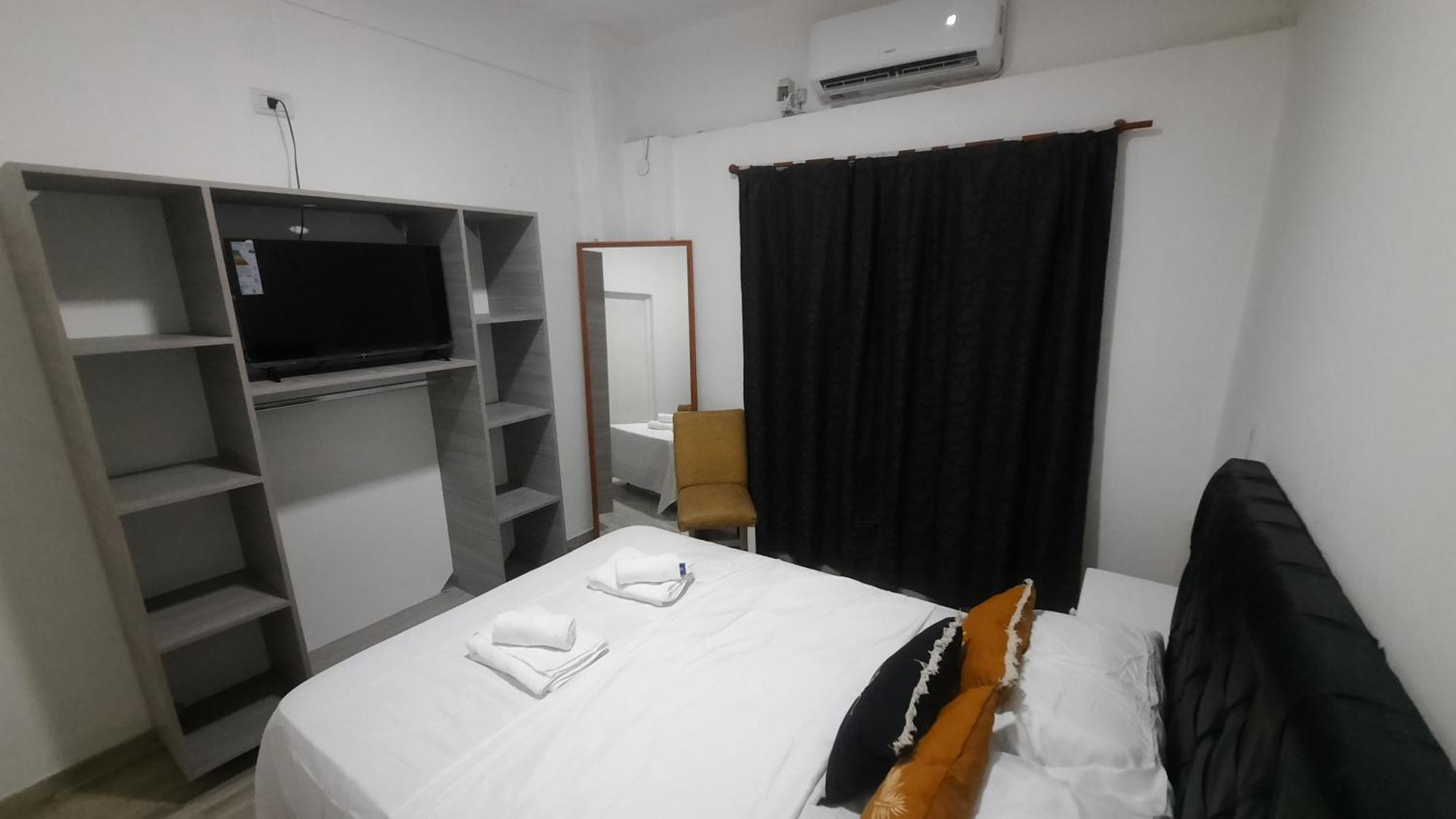 Solano House Bed & Breakfast Termas de Rio Hondo Ngoại thất bức ảnh