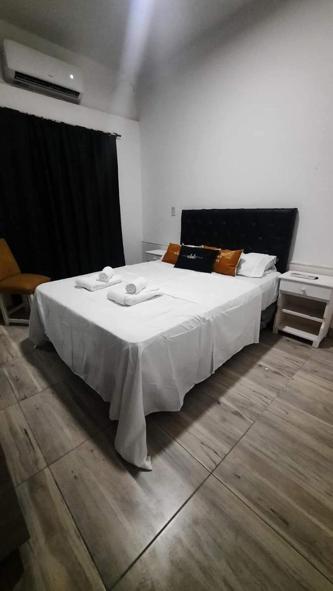 Solano House Bed & Breakfast Termas de Rio Hondo Ngoại thất bức ảnh